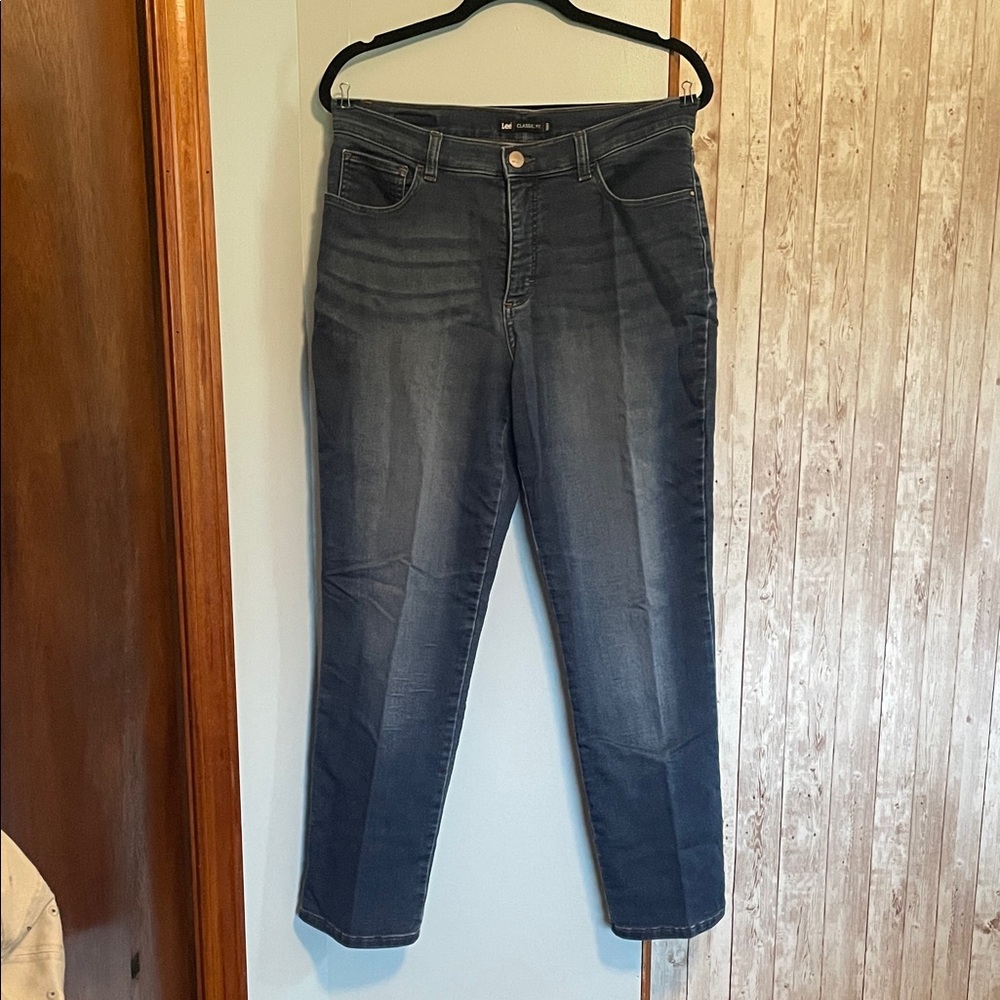 Lee Women's Deep Indigo Straight Leg Jeans